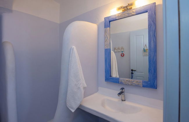 Aegean Whispers Sea Front Villa in Tinos - Foto 19