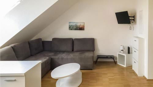 1 Bedroom Gorgeous Apartment In Kiel - Foto 2