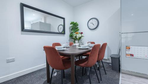 Sunrise Haven Sleeps 7 with Parking - Foto 3