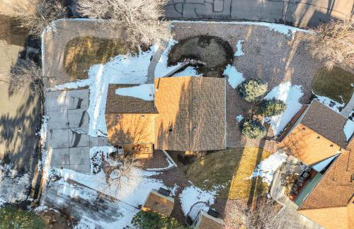 Cresthaven Hall 2 Mins to UCCS Family Fun & BBQ - Foto 56