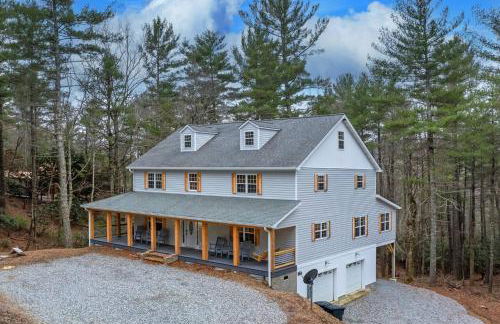 Boone Getaway Dog Friendly, Hot Tub, Fire Pit! - Foto 60