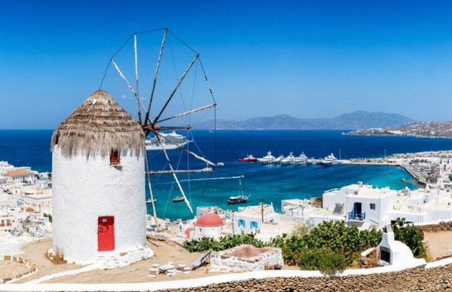 Alquiler de furgonetas en Mykonos Tours en isla privada - Foto 1