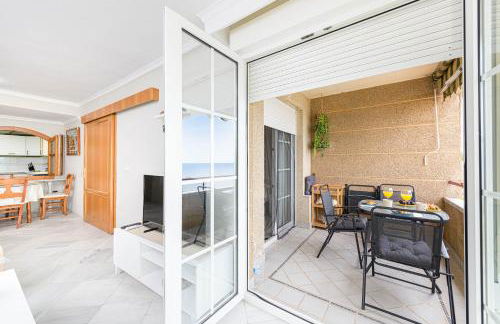 WintowinRentals Seafront Apartment with Spectacular Views - Photo 8