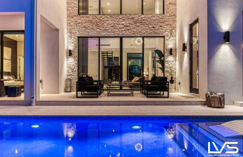 VillaBella Ultra LUXE 100ft Waterfront Villa 5Min2Beach - Foto 16