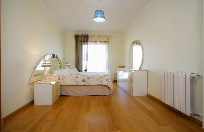 Atlantic Ocean Pool Apartment - Photo 8