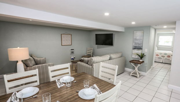 6050 Estero Blvd - Foto 3, Habitación