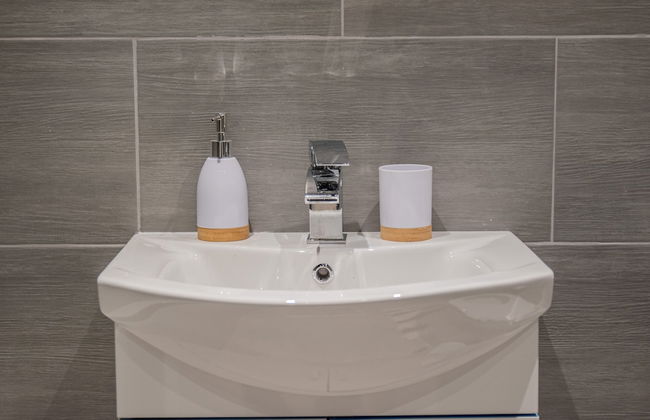 BV Comfy Spacious 3 Bedroom House At Tatton Street Manchester - Foto 22