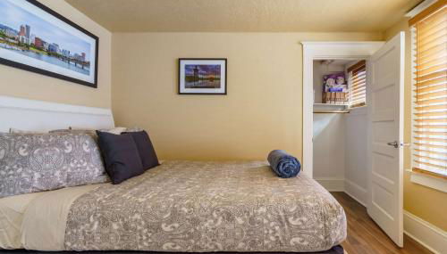 Stay Portland - Heart of Portland! Newly Remodeled, 99 Walk Score - Photo 2