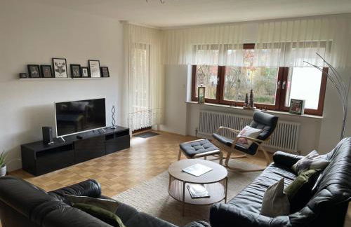 Schwarzwald Style - Ruhige & komfortable Fewo in zentraler Lage Solemar & Kliniken - Ideal für Kurgäste, Begleitpersonen, Berufspendler - Attraktiv für längere Aufenthalte - Foto 7