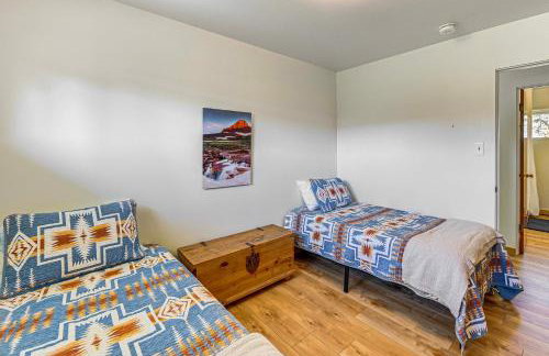 Walk to Flathead Lake Airy Home with Mtn Views! - Foto 20