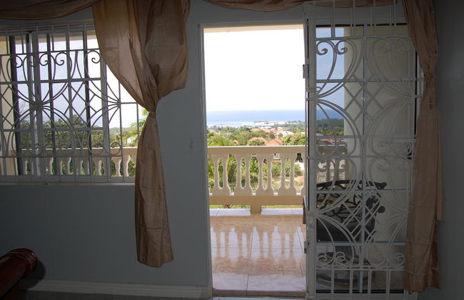 Celebrity Villa Jamaica - Photo 20