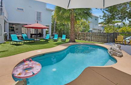 Baypoint Oasis by Last Key Realty - Photo 3