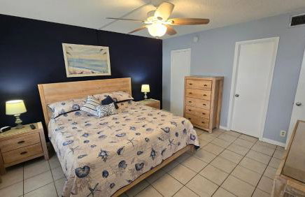 Beachfront Condo on Coco Plum Beach - Foto 20