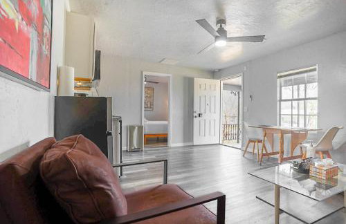 1BR Apt 7 mins Integris Monthly 15 Off #20A - Foto 62