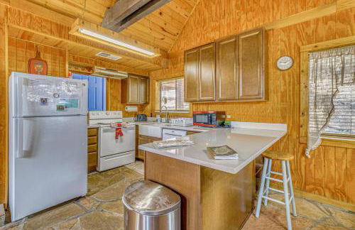 Peaceful and Private Cloudcroft Cabin with Deck! - Foto 8