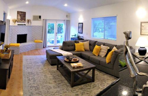 Stylish 4 Bedroom Home Near Venice Beach with Backyard BBQ - Foto 3