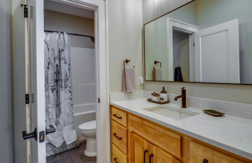 Stylish Montana Vacation Rental with Private Hot Tub - Foto 17