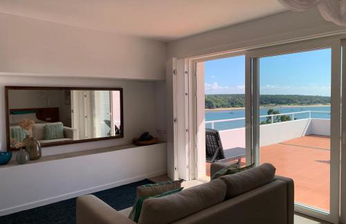 Casa no Rio - River House - Photo 17