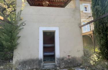 Maison atypique en pleine nature face au Luberon - Foto 5