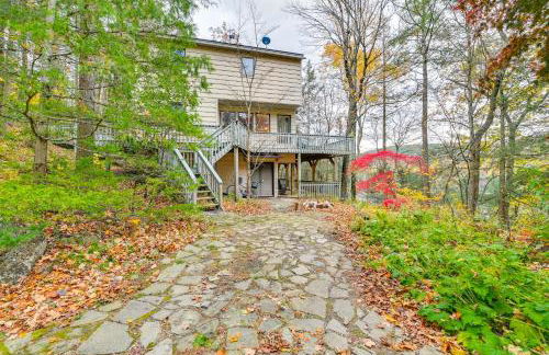 Great Barrington Lakeside Getaway with Kayak and Grill - Foto 45