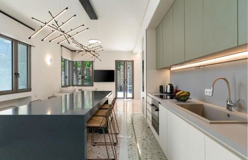 Lemon Garden Villa - Photo 13