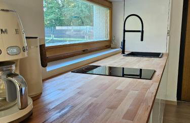 Domek w Lesie z Kominkiem i Ogrodem Niedalino - Foto 4