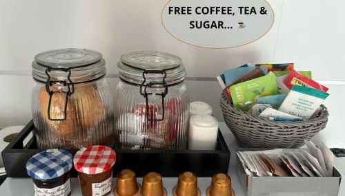 A few steps from BASEL with Balcony and free private Parking - Photo 4