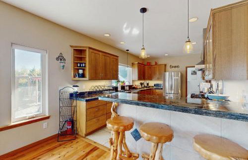 Logan's Landing - Photo 8