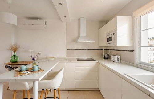 Casa Lidia, bonito y cómodo ático con rooftop privado, impresionantes vistas mar, montaña y jacuzzi - Foto 17