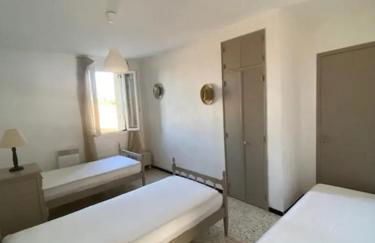 Maison accueillante à Orgnac-l'Aven avec piscine partagée - Foto 33