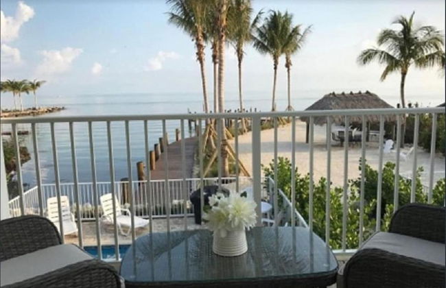 7 Waterfront 4bed 3bath Pool Home - Foto 1