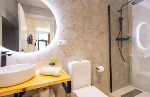 FLORIT FLATS - Trafalgar Arts & Port Suites - Photo 45