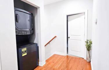 4 Minutes to UNC - 7 Minutes to Carrboro - En-Suite Bathrooms - Foto 35