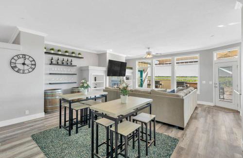 Luxe & Comfy Vineyard Estate ~ Breathtaking Views! - Foto 29