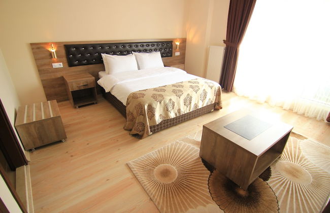 Royal Life Residence - Photo 7