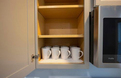 4 Min to Downtown - 11 to Elon - Washer and Dryer - Foto 38