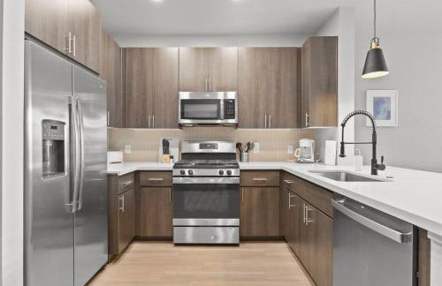 Cozysuites PHX RORO Gym, Pool, Pets, Parking! #5 - Foto 9