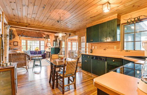 Lakefront Adirondacks Home Lake George Oasis! - Foto 10