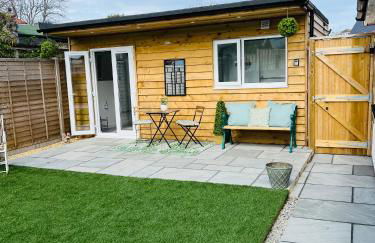 Mudeford Gem Accommdation - Photo 30