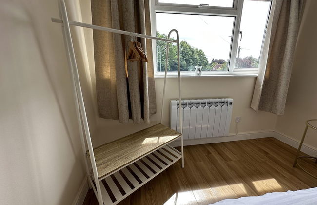 Charming 2-bed Apartment in Danbury, Essex - Foto 25