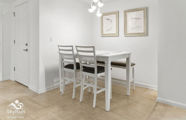 Picture Perfect 2 Bedroom Condo by RedAwning - Foto 37