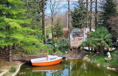 Bateau sur terre près du bassin - Foto 24