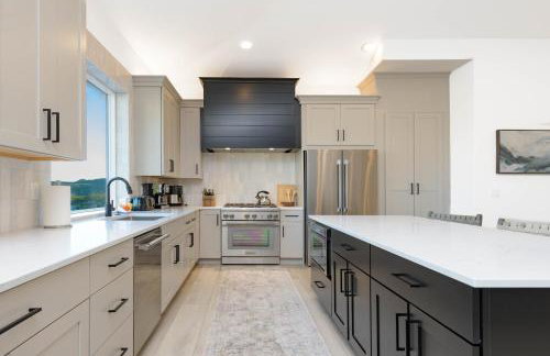 Cliffside Modern Villa - Hot Tub Stunning Views - Foto 3