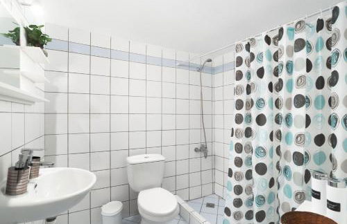 Andros Apartments with Free Parking - Foto 23