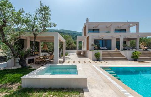 Delight Luxury Villa - Contemporary Elegance & Tranquility, by ZanteWize - Foto 2