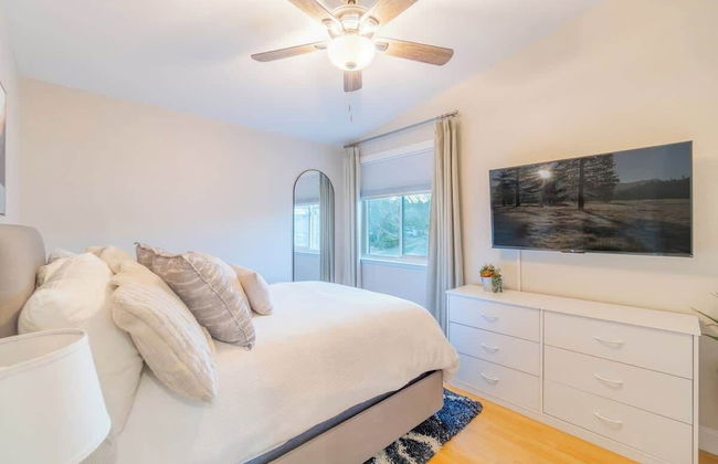 Modern 3-bedroom Escape in Northwest Reno - Photo 5