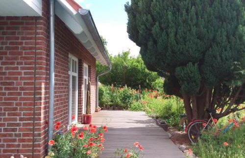 Haus Rosengarten- Ruhige Ferienwohnungen im Grünen - Foto 53