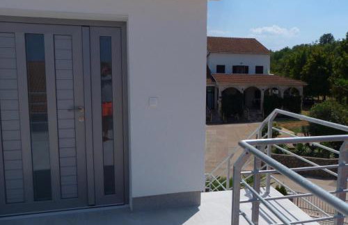 Apartments Monja & Dadi, Malinska, Vantačići - Foto 19