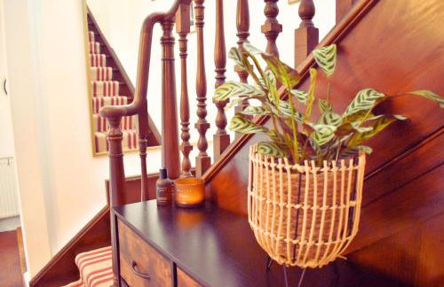 Luxurious Amberley House I Near Goodwood Events I With Garden & Parking - Foto 34