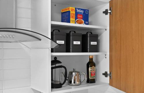 Comfy City Base with Free Parking Walk Everywhere - Foto 17